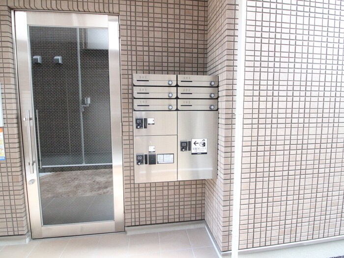 物件外観写真4　(建物設備)