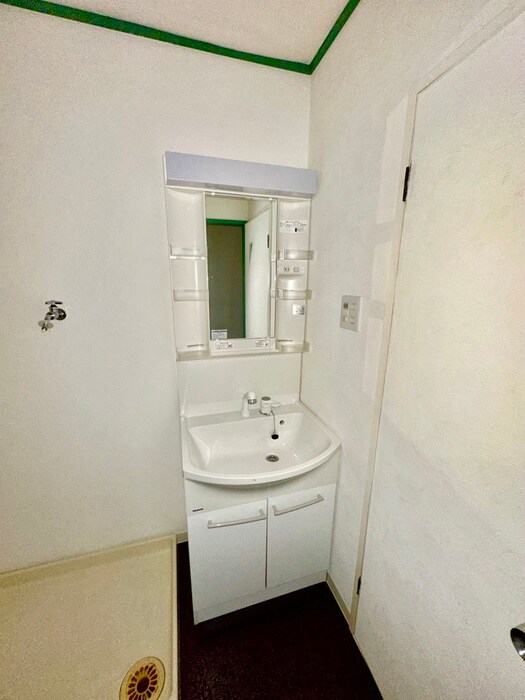 物件内観写真8　(洗面)