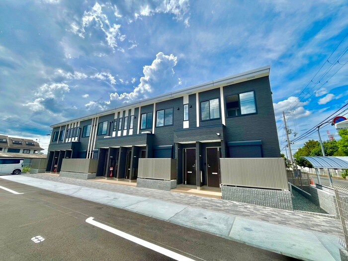 物件外観写真3　(外観写真)