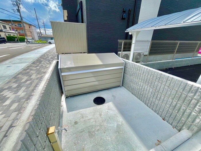 物件外観写真6　(建物設備)