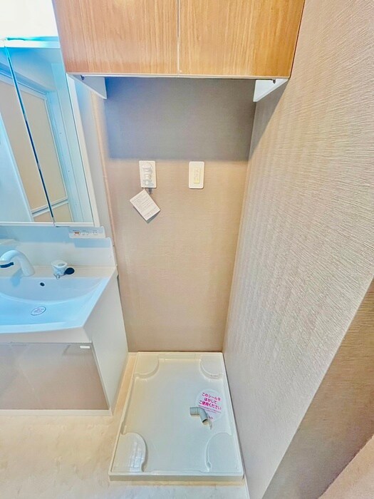 物件内観写真14　(洗濯機置場)