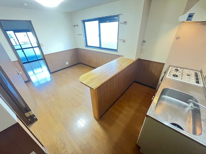 物件内観写真9　(居室)