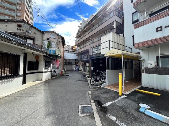 物件外観写真6　(周辺環境)