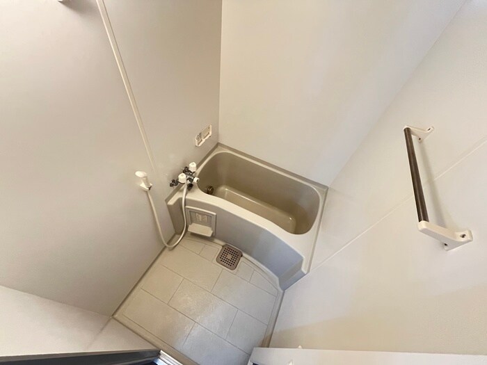 物件内観写真12　(バス／シャワールーム等)