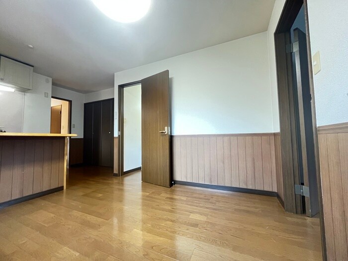 物件内観写真18　(居室)