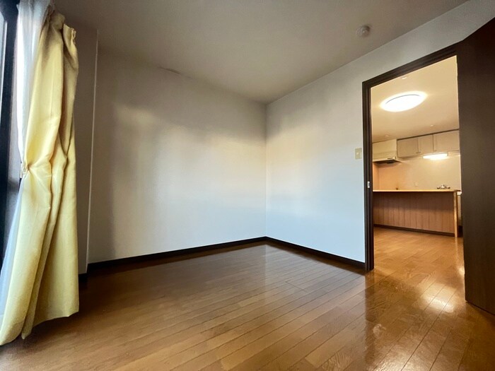 物件内観写真19　(居室)