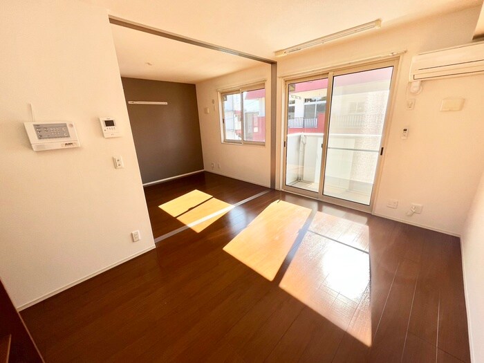 物件内観写真7　(居室)