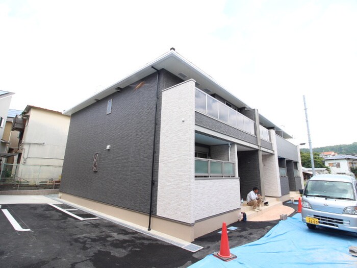 物件外観写真5　(外観写真)