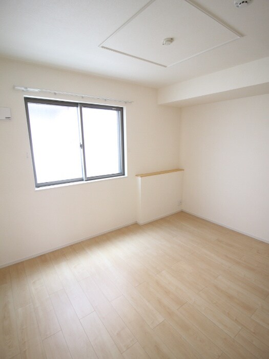 物件内観写真14　(居室)