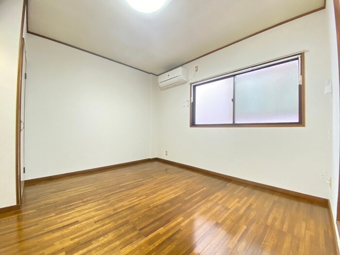 物件内観写真7　(居室)