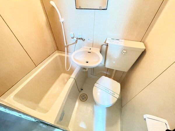 バス／シャワールーム等