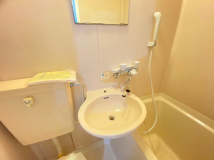 物件内観写真13　(洗面)