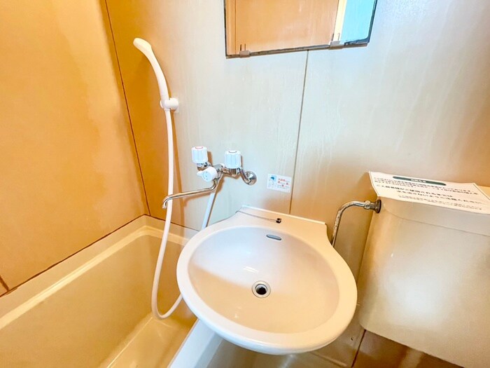 物件内観写真13　(洗面)