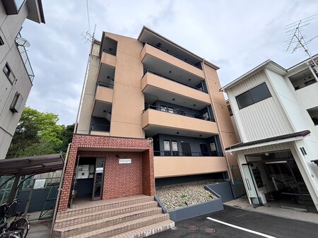 大塩マンション外観写真