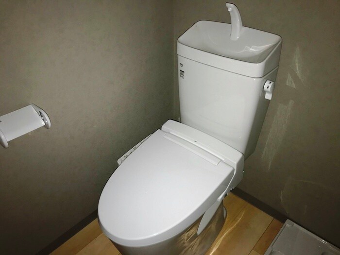 物件内観写真12　(トイレ)