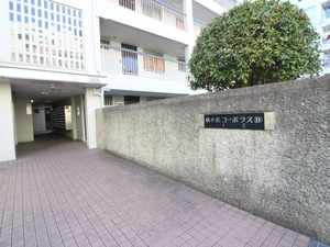 泉ヶ丘コーポラス2-１棟（511）外観写真