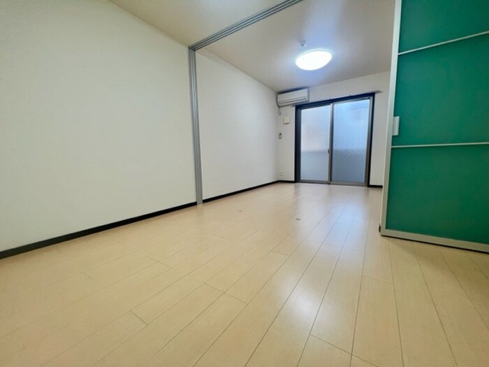 物件内観写真14　(居室)