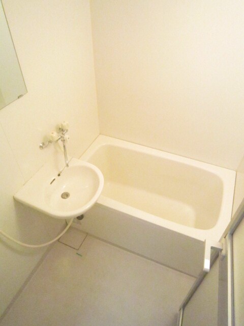 物件内観写真11　(バス／シャワールーム等)