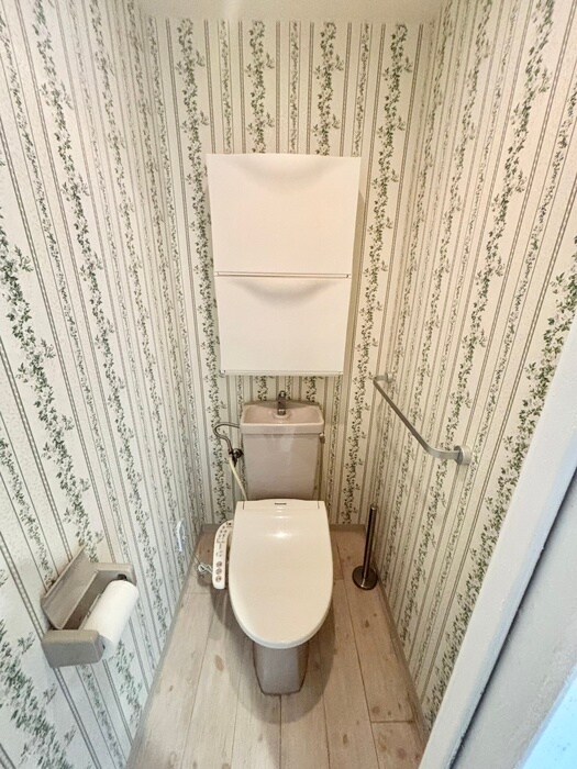 物件内観写真9　(トイレ)