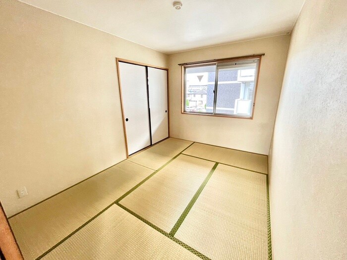 物件内観写真10　(居室)