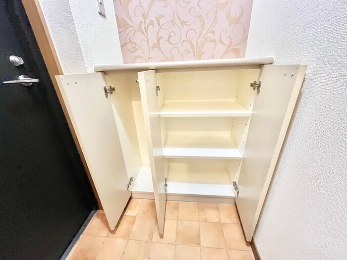 物件内観写真20　(靴箱)