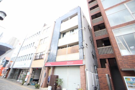 泉マンション外観写真