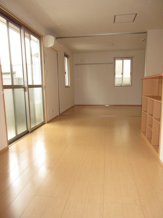 物件内観写真11　(居室)