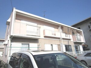 ロイヤルスクエア　Ｃ棟外観写真