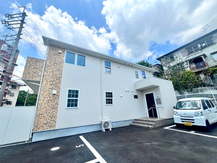 物件外観写真1　(外観写真)