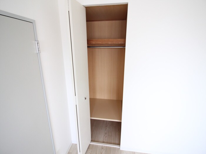 物件内観写真18　(収納)