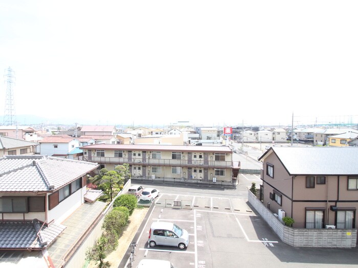 物件内観写真22　(室内からの展望)