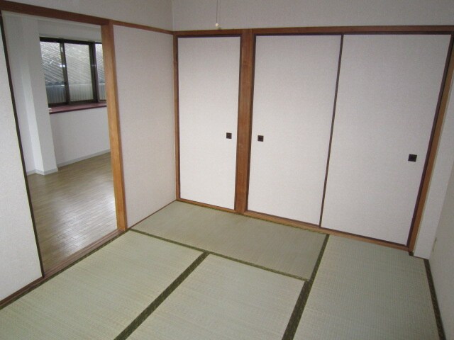 物件内観写真6　(内観写真)