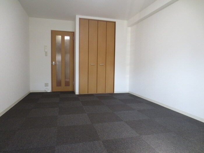 物件内観写真12　(居室)