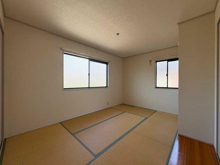 物件内観写真11　(居室)