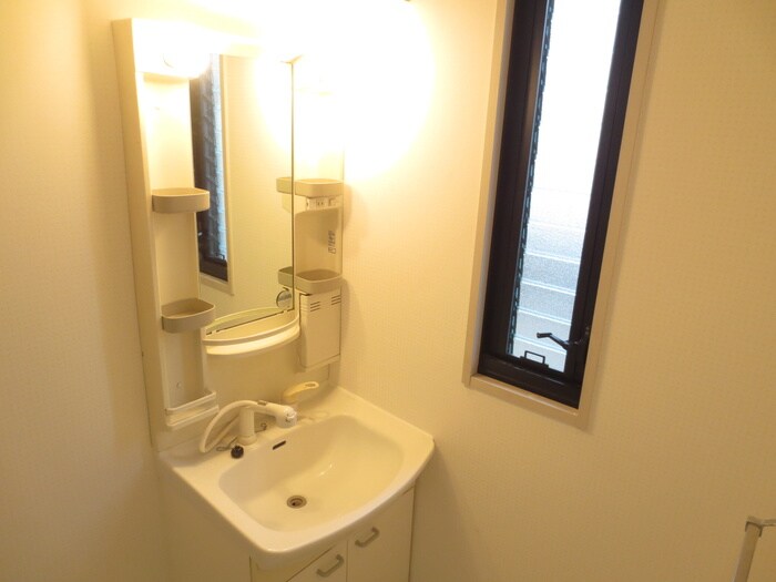 物件内観写真12　(洗面)