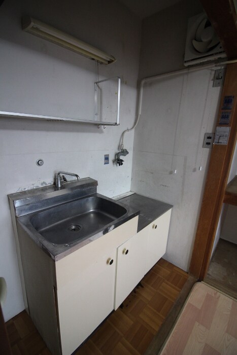 物件内観写真8　(キッチン)