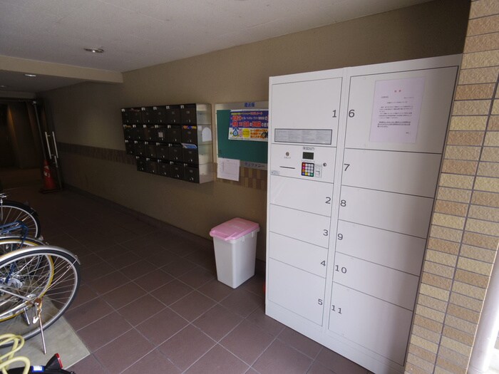 物件外観写真4　(建物設備)