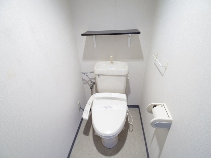 物件内観写真16　(トイレ)