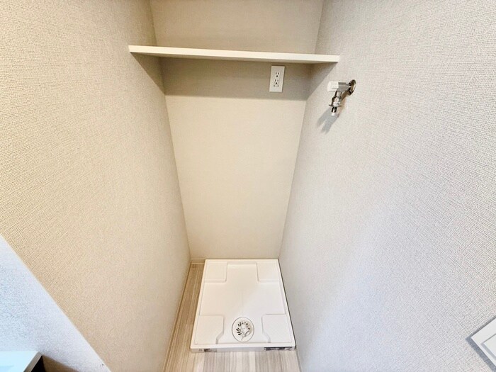 物件内観写真20　(洗濯機置場)