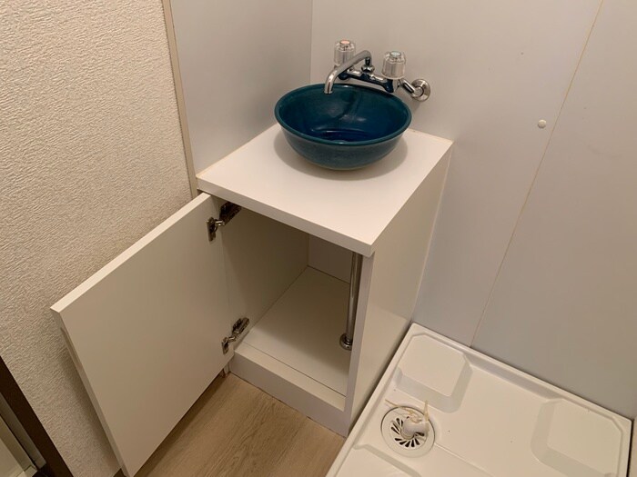 物件内観写真12　(洗面)