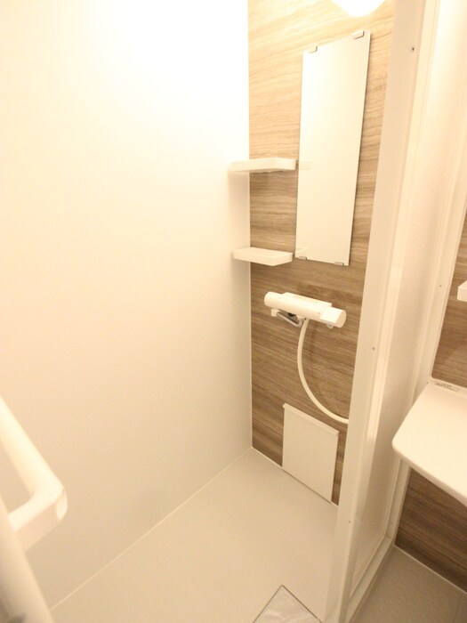 物件内観写真8　(バス／シャワールーム等)