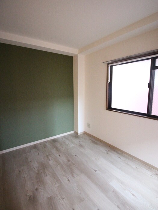 物件内観写真12　(居室)