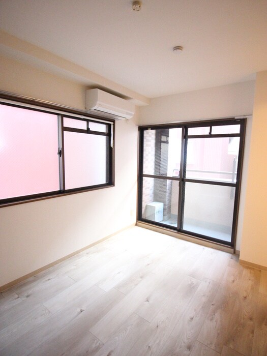 物件内観写真14　(居室)