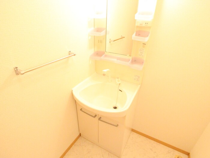 物件内観写真10　(洗面)