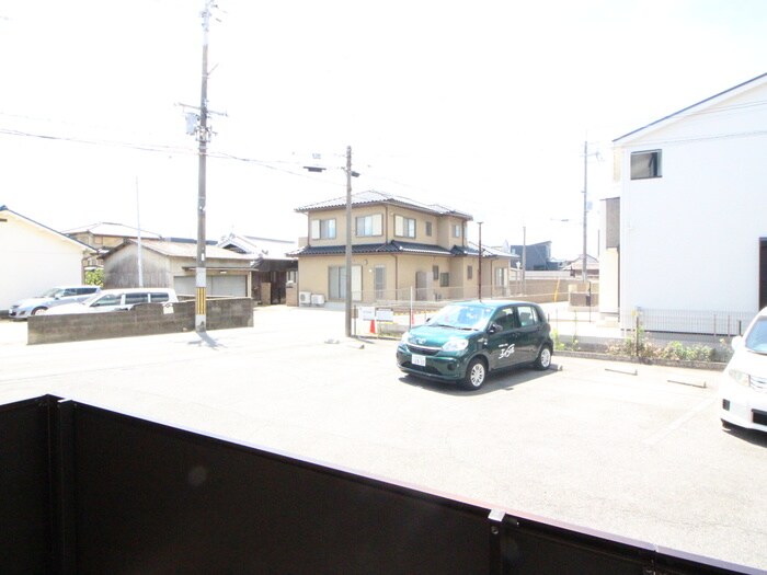 物件内観写真22　(室内からの展望)