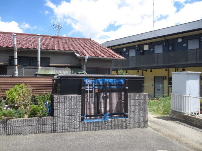 物件外観写真4　(建物設備)