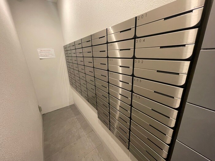 物件外観写真6　(建物設備)