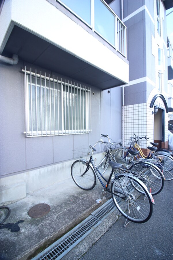 駐輪場