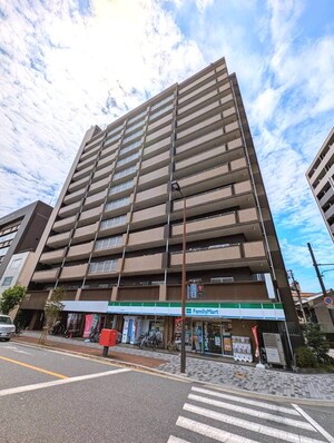 ラピュタ九条外観写真