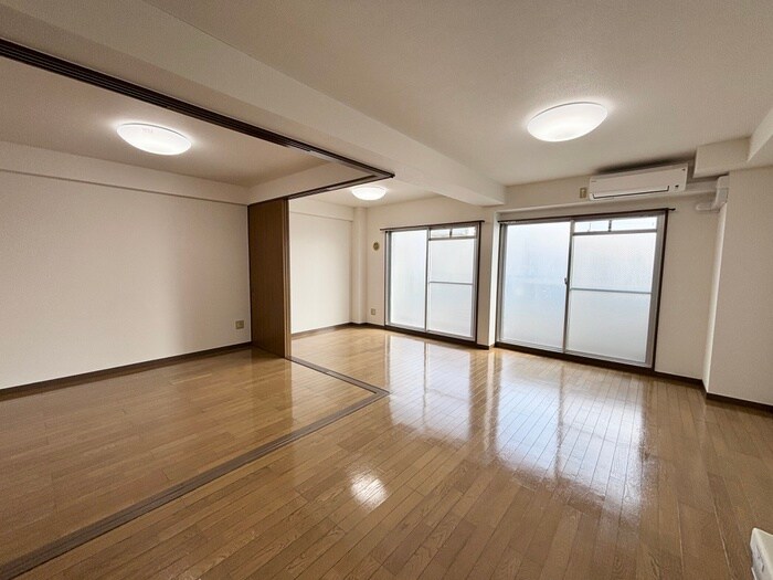 物件内観写真11　(居室)